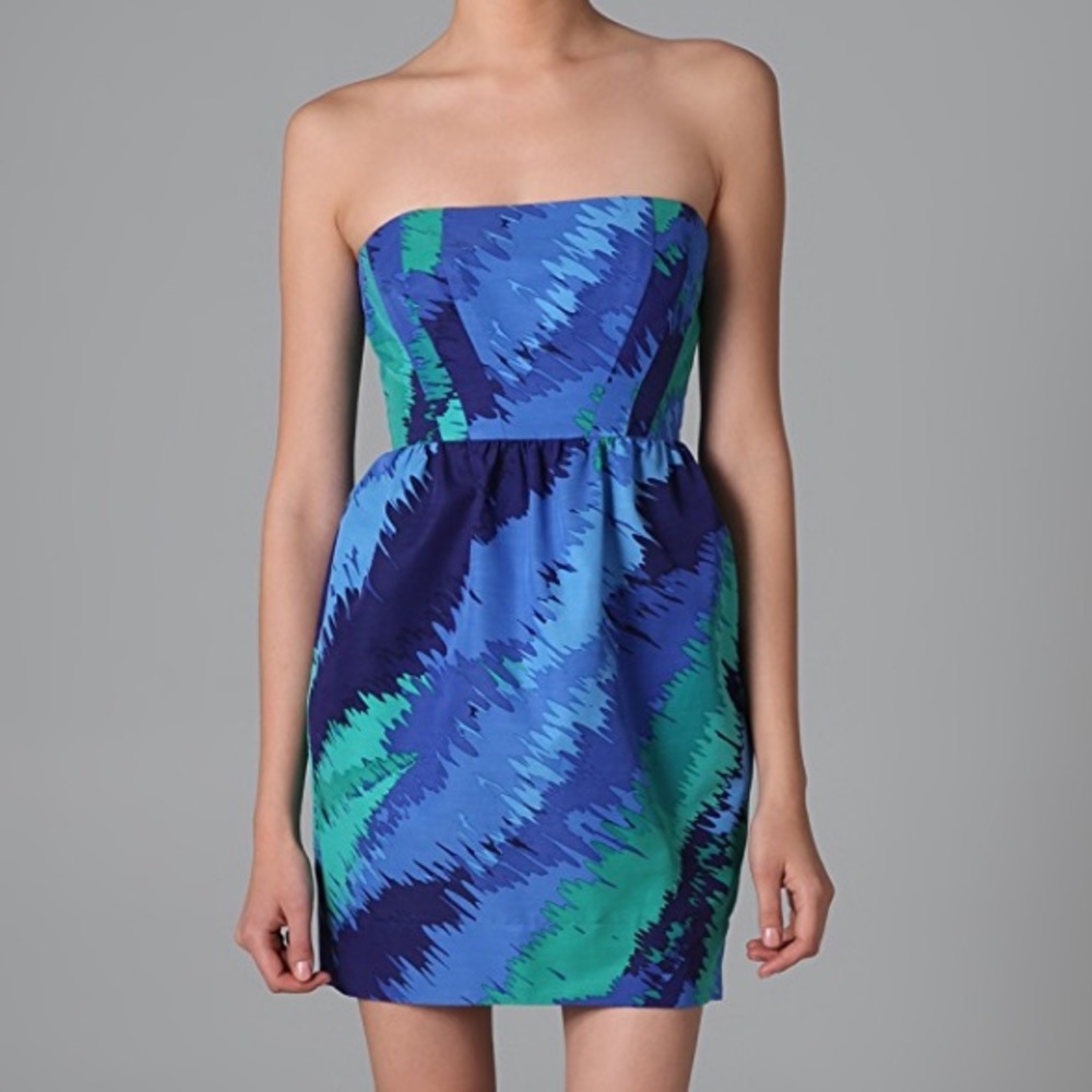 Shoshanna Strapless Tulip Dress Sz 6